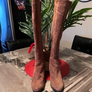 Le château boots